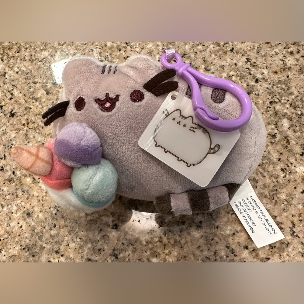Gund Pusheen Ice Cream Snackable Sundae Plush Backpack Clip